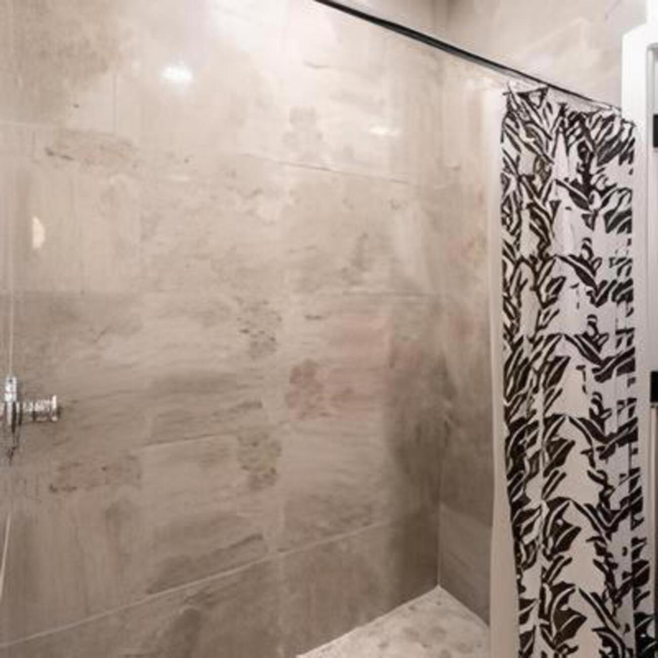 Fantastic Island House 1 Mile To The Beach With Heated Pool サラソータ エクステリア 写真