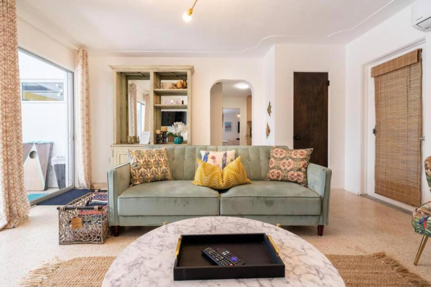 Fantastic Island House 1 Mile To The Beach With Heated Pool サラソータ エクステリア 写真