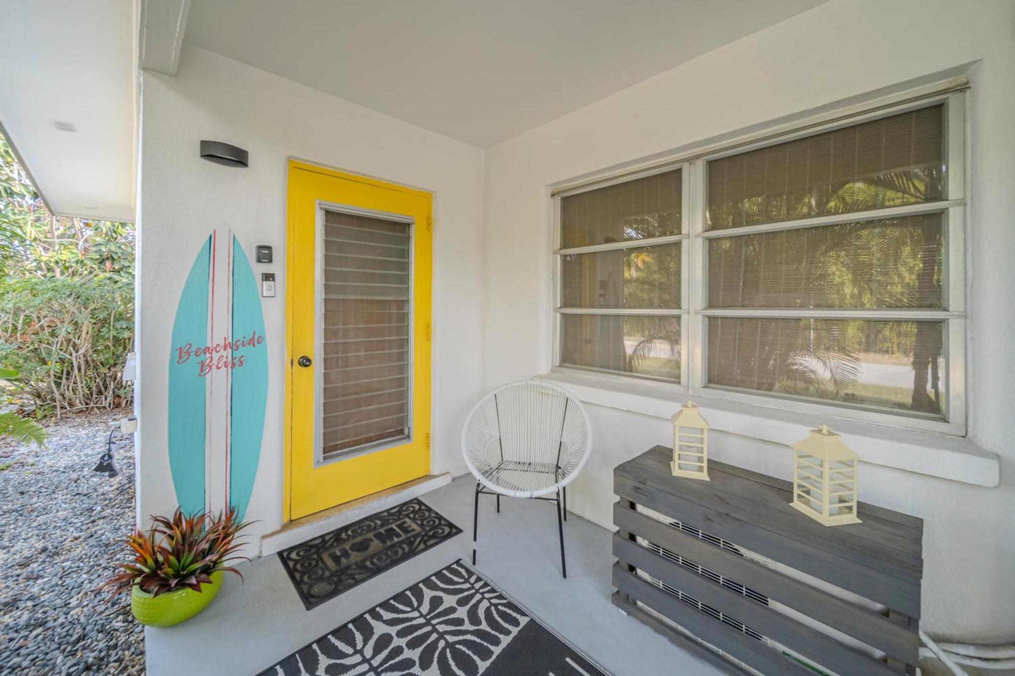 Fantastic Island House 1 Mile To The Beach With Heated Pool サラソータ エクステリア 写真